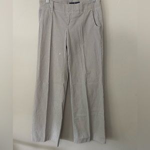 Blue and white striped GAP women’s size 6 pants